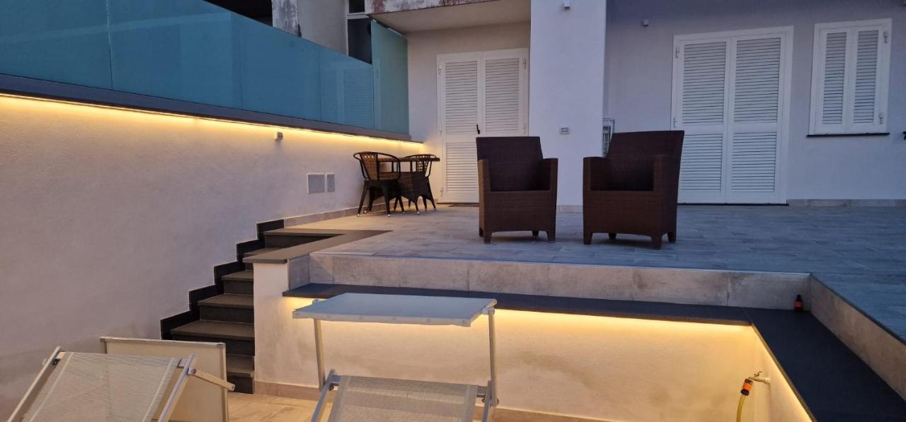 بيانو دي سورينتو En Suite Bedroom Blue Moon المظهر الخارجي الصورة
