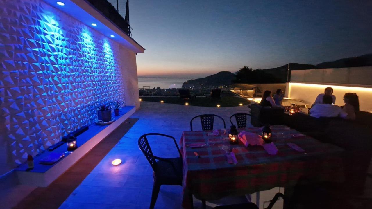 بيانو دي سورينتو En Suite Bedroom Blue Moon المظهر الخارجي الصورة