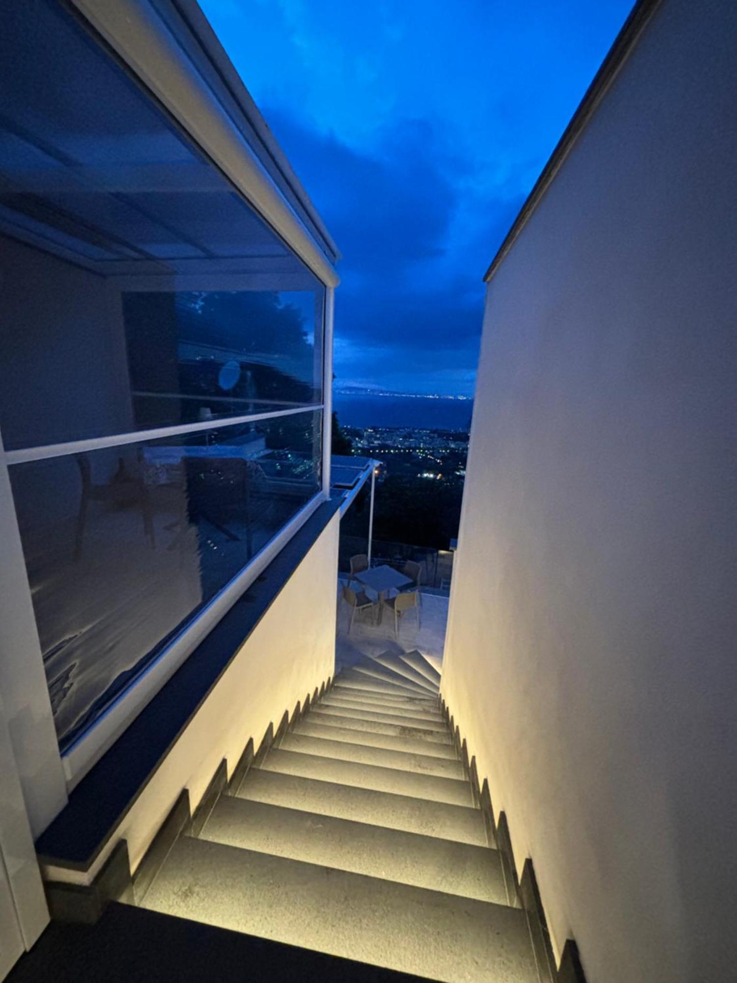 بيانو دي سورينتو En Suite Bedroom Blue Moon المظهر الخارجي الصورة
