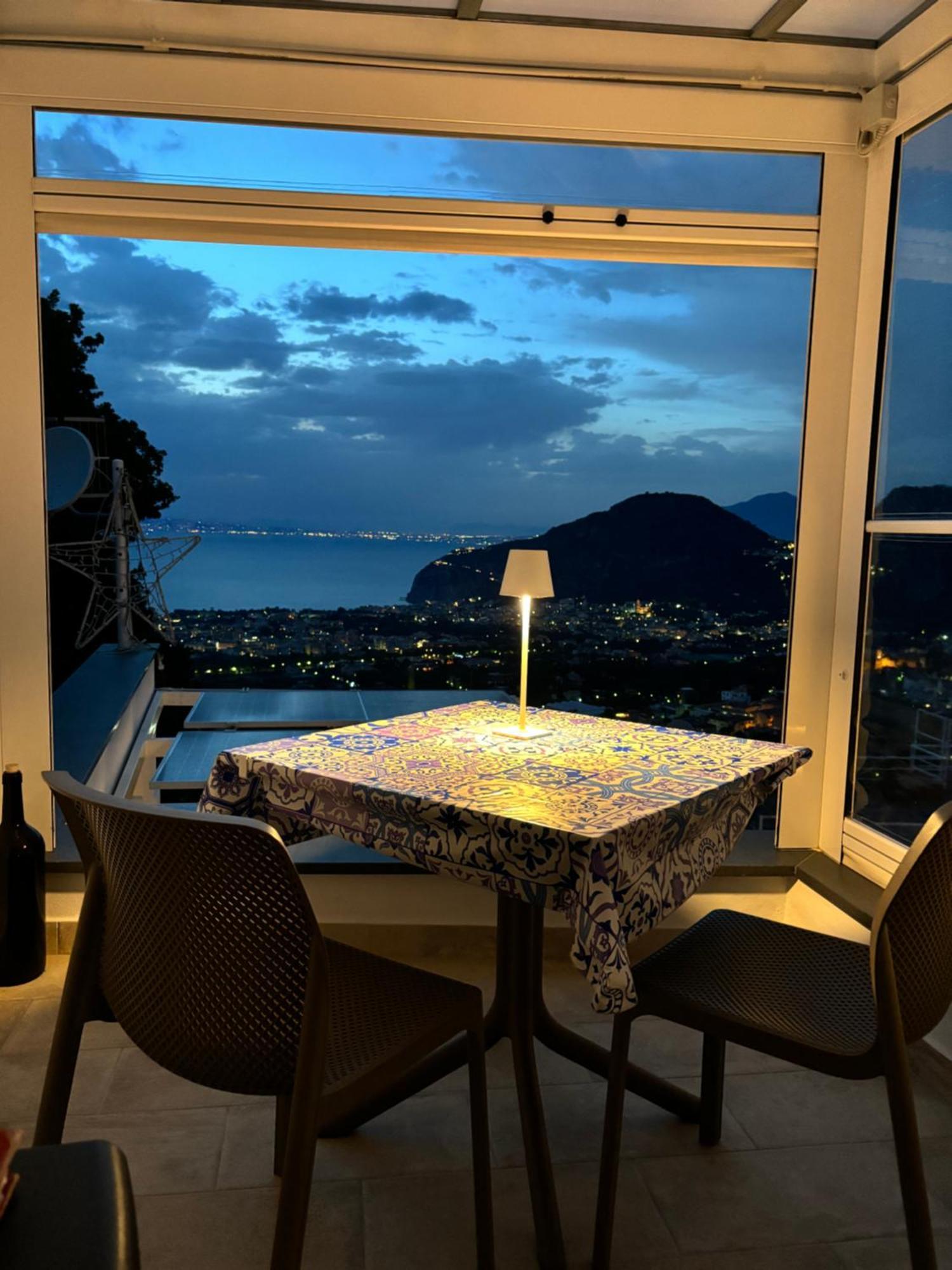 بيانو دي سورينتو En Suite Bedroom Blue Moon المظهر الخارجي الصورة